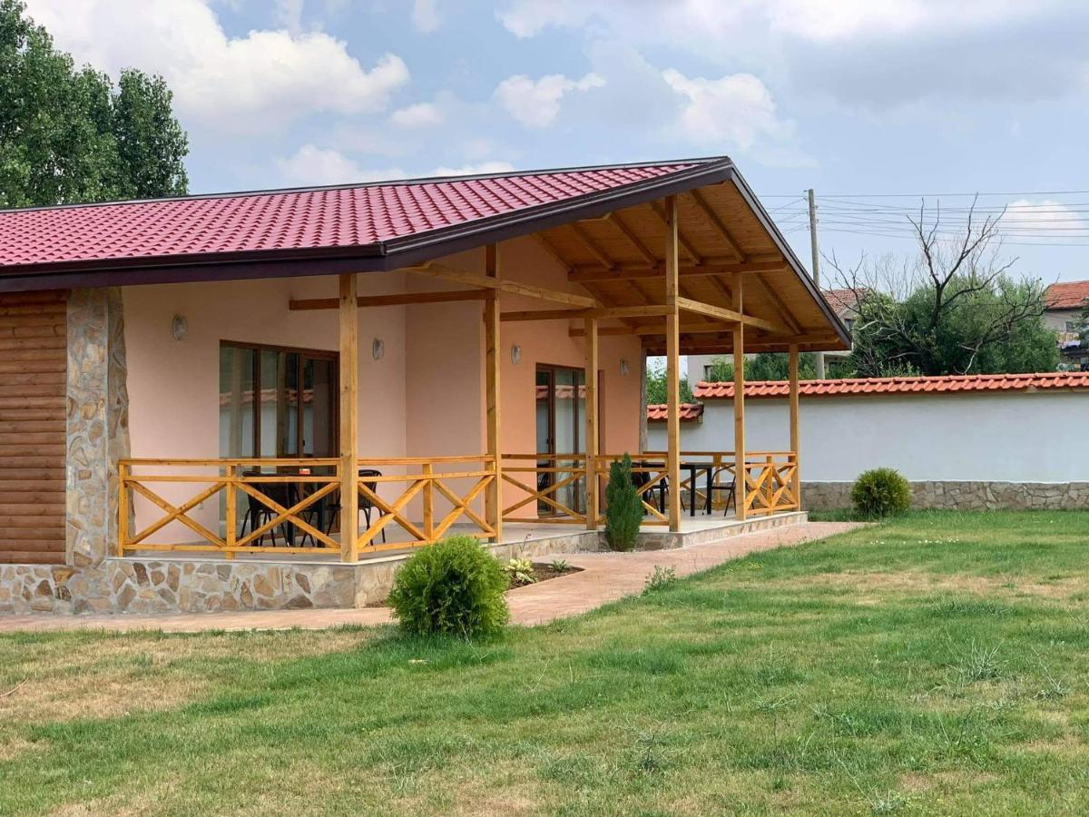 Къщи За Гости “Планински Рай” Mountain Paradise Resilovo Exterior foto